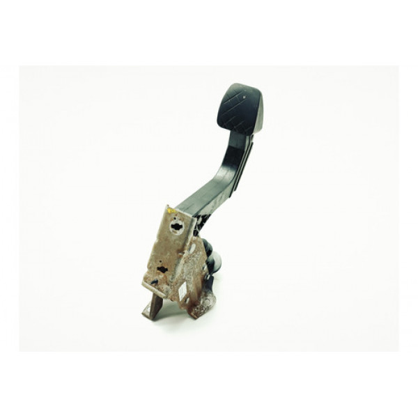 Pedal Embreagem Com Cilindro Volkswagen Amarok 2.0 2014