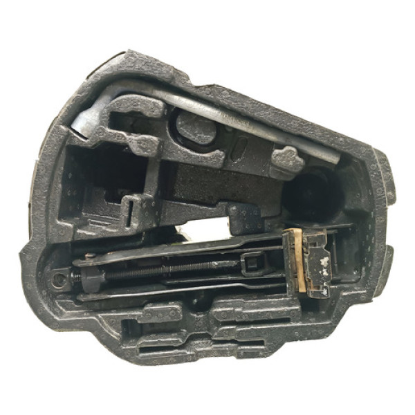 Kit Macaco Chave Roda Volkswagen Fox 2019