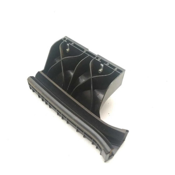 Guia Vidro Porta Dianteira Esquerda Peugeot 2008 2020 Preto