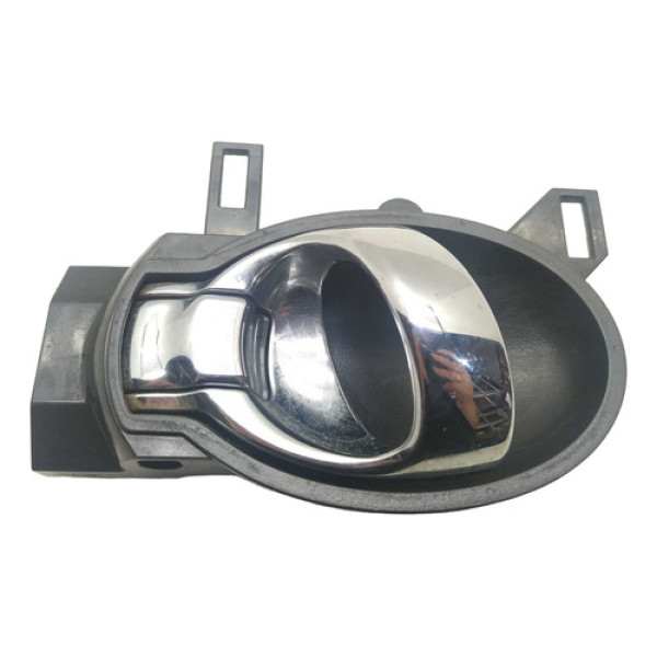 Maçaneta Interna Porta Dianteira Direita Nissa March 2020