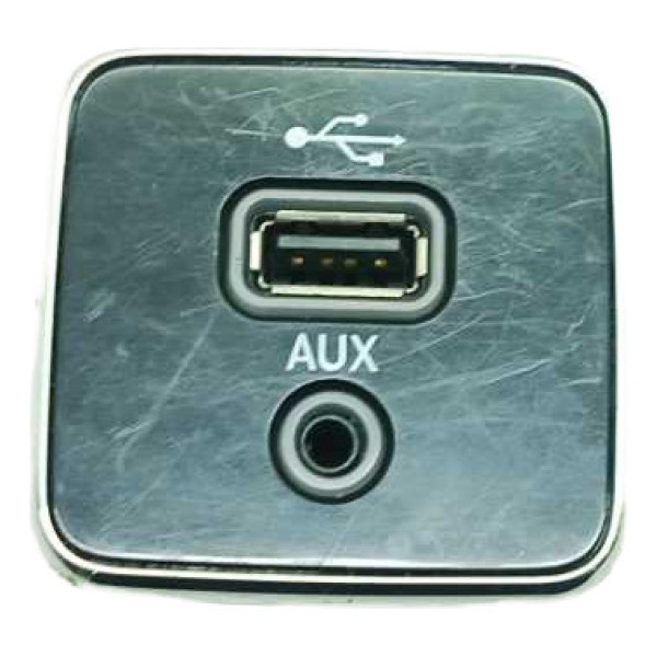 Entrada Auxiliar Usb Fiat Toro 2016