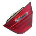 Lanterna Tampa Traseira Esquerda Bmw 320i 2010 Esquerdo/motorista Vermelho