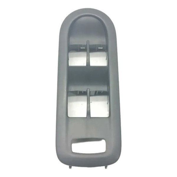 Moldura Vidro Dianteiro Esquerdo Renault Duster 2013