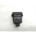 Botao Pisca Alerta Chevrolet Montana 2015 Vermelha