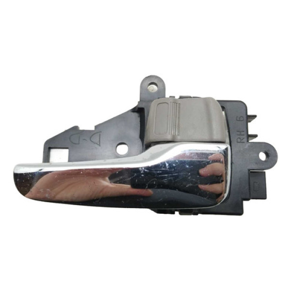 Maçaneta Interna Porta Dianteira Direita L200 Triton 2013