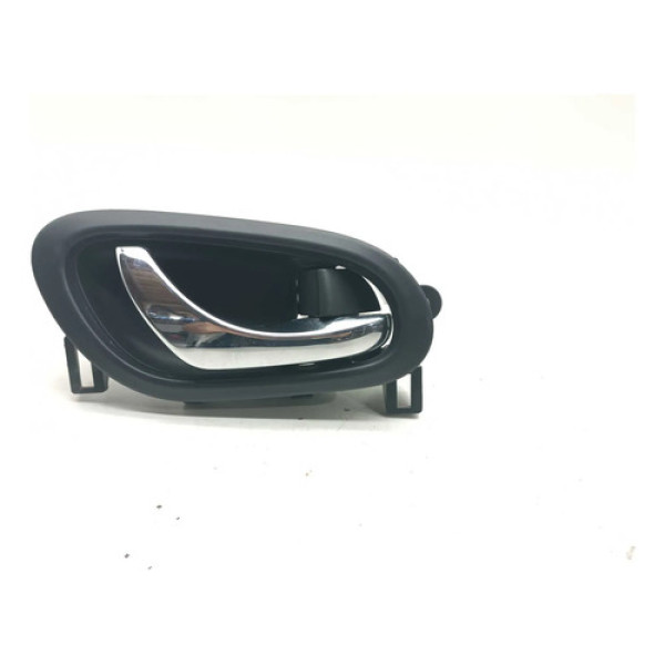 Maçaneta Interna Traseira Direita Nissan Frontier 2017 Preto Traseira