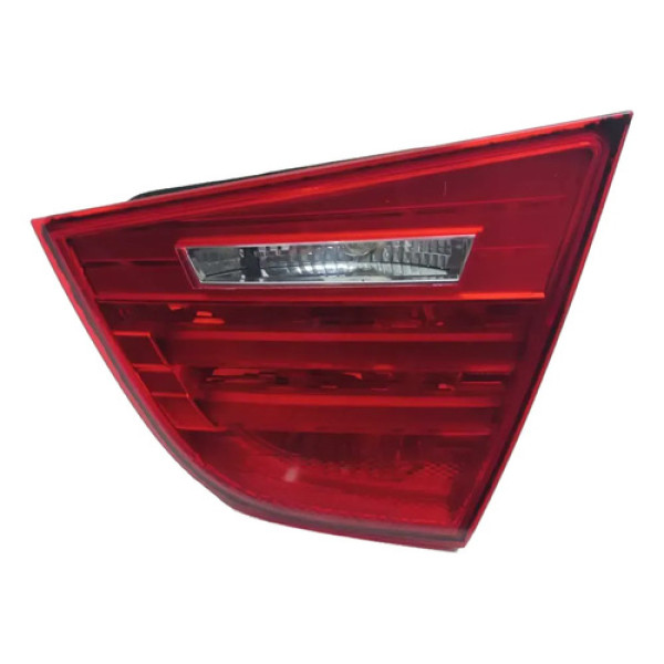 Lanterna Tampa Traseira Esquerda Bmw 320i 2010 Esquerdo/motorista Vermelho